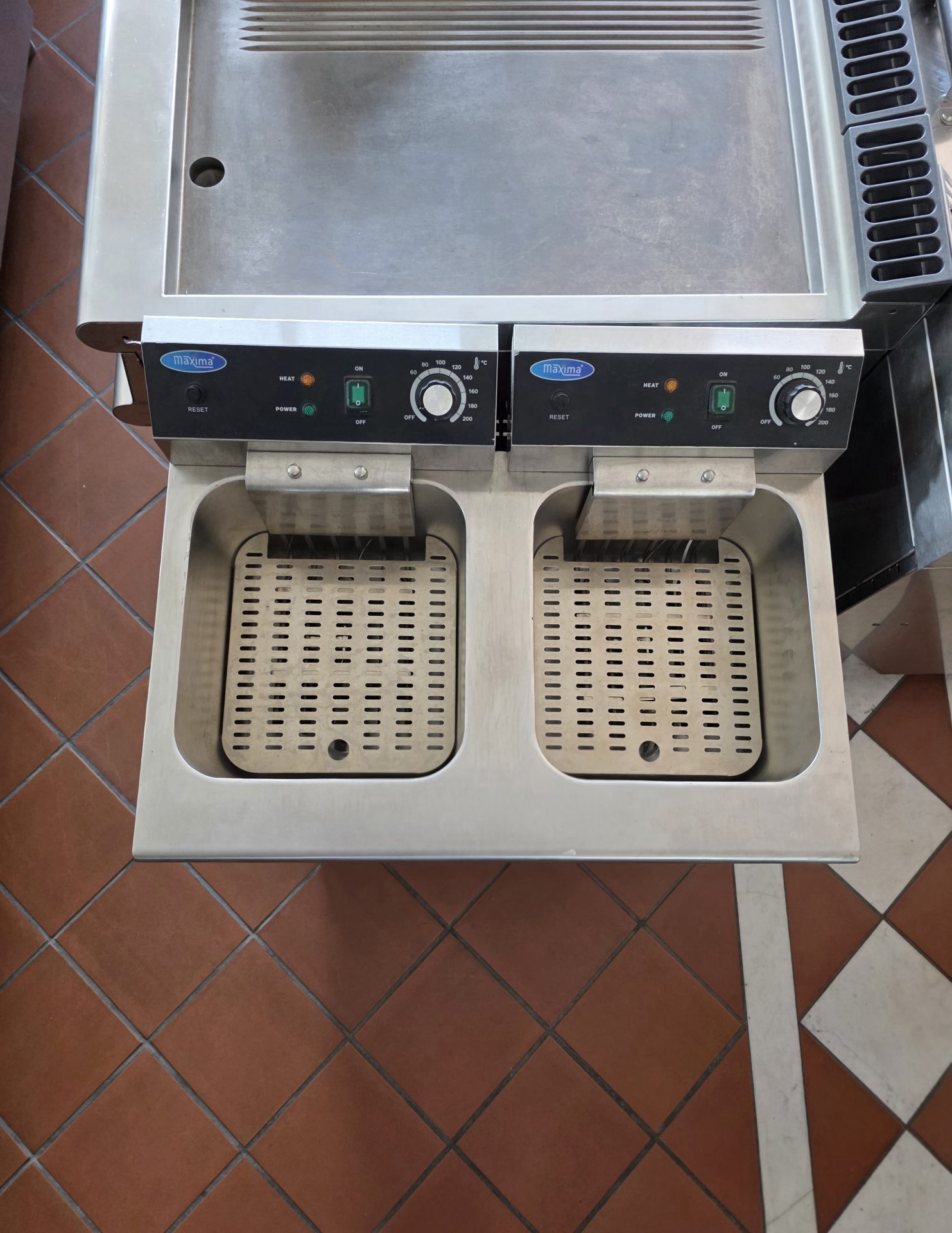 FRIGGITRICE ELETTRICA PROFESSIONALE - immagine 3