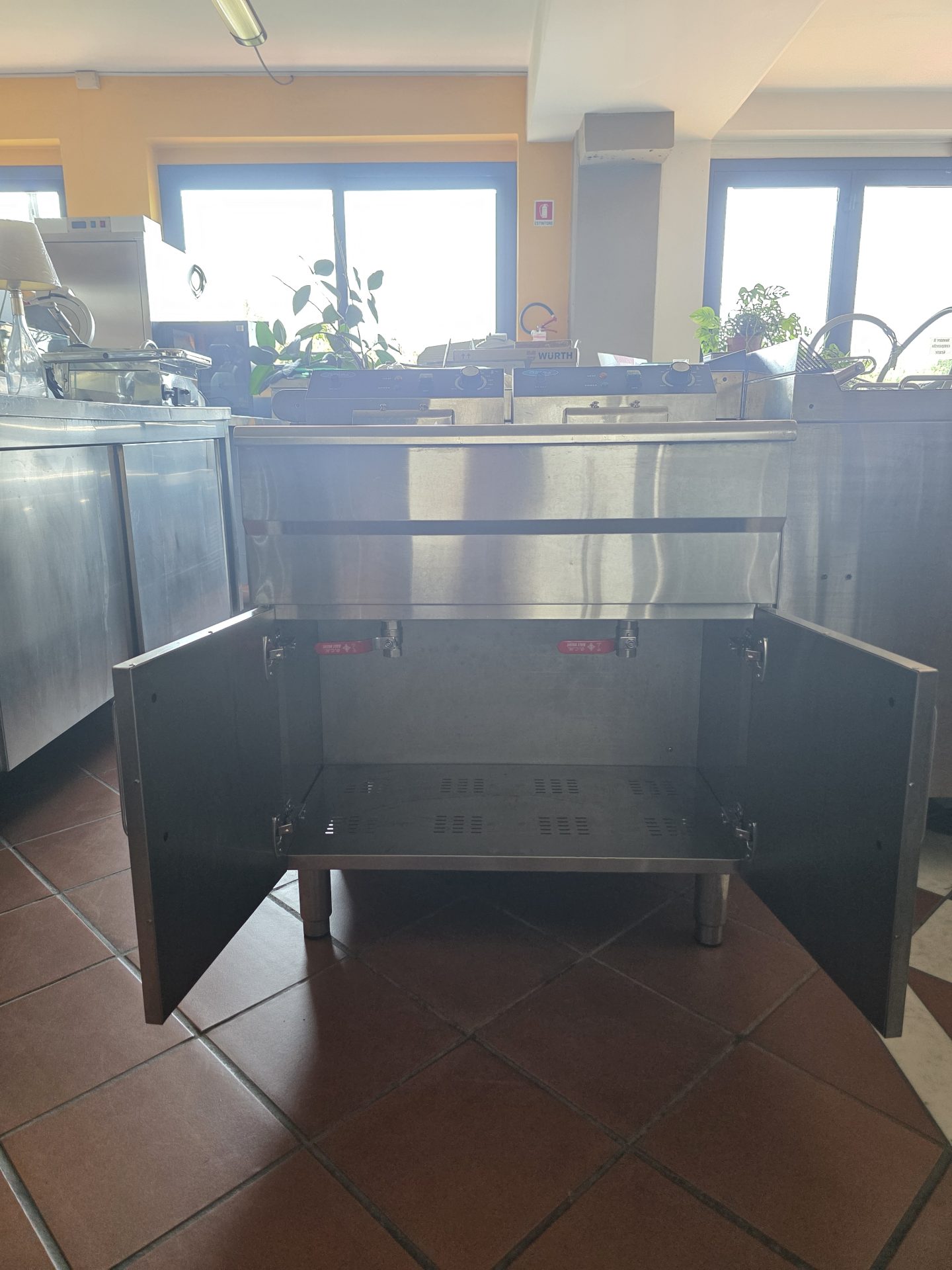 FRIGGITRICE ELETTRICA PROFESSIONALE - immagine 2